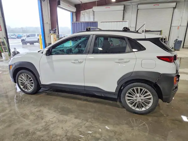 KM8K22AA9MU714256 2021 HYUNDAI KONA - Image 2
