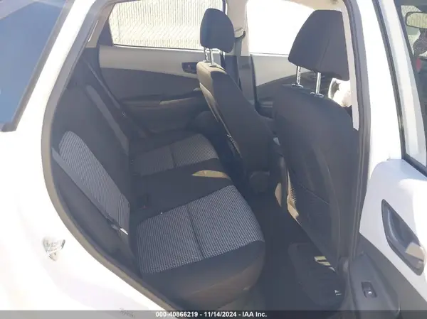 KM8K22AA9MU721661 2021 HYUNDAI KONA - Image 8
