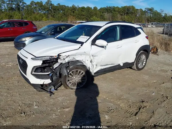 KM8K22AA9MU736208 2021 HYUNDAI KONA - Image 2