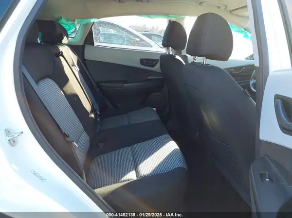 KM8K22AA9MU736208 2021 HYUNDAI KONA - Image 8