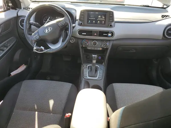 KM8K22AA9MU737214 2021 HYUNDAI KONA - Image 8