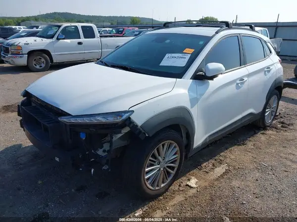 KM8K22AA9MU747774 2021 HYUNDAI KONA - Image 2