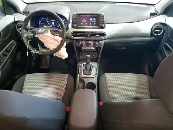 KM8K22AAXJU066891 2018 HYUNDAI KONA - Image 8