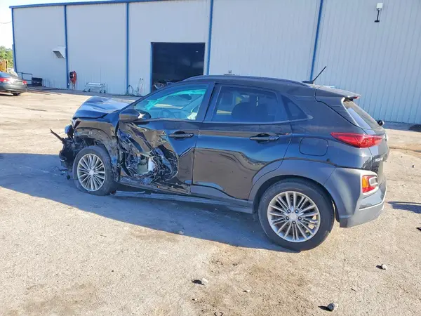 KM8K22AAXJU068513 2018 HYUNDAI KONA - Image 2