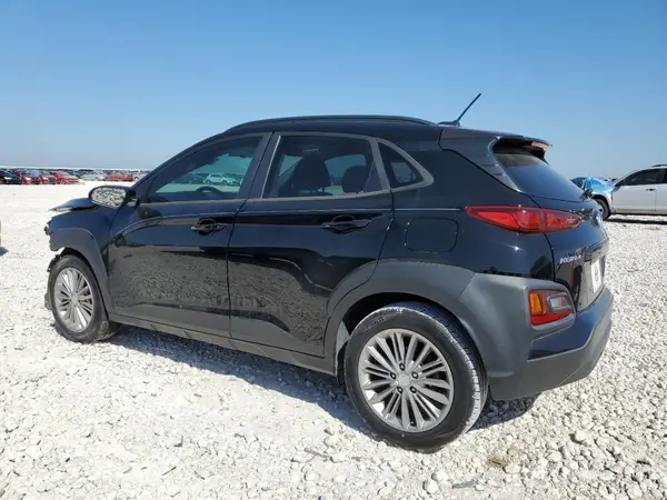 KM8K22AAXJU068768 2018 HYUNDAI KONA - Image 2