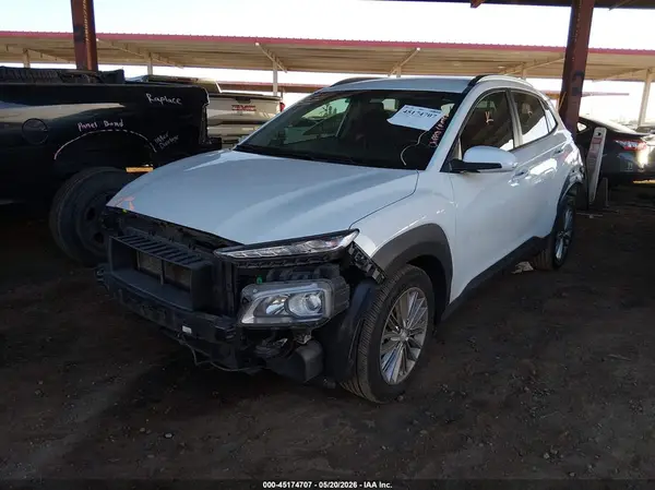 KM8K22AAXJU071704 2018 HYUNDAI KONA - Image 2