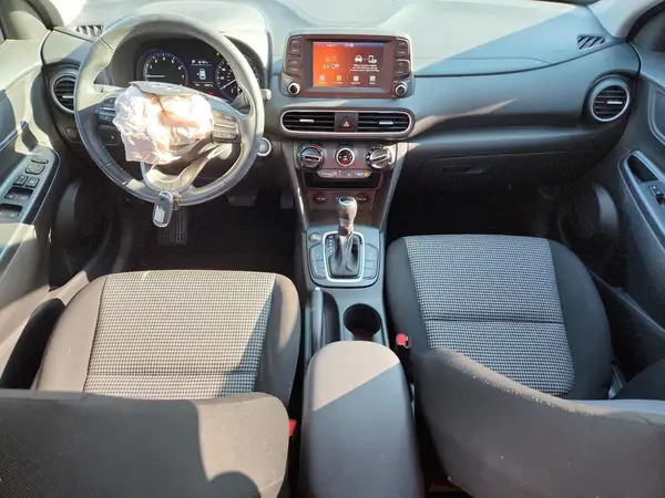 KM8K22AAXJU095789 2018 HYUNDAI KONA - Image 8