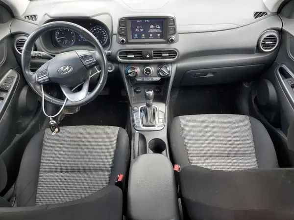 KM8K22AAXJU099101 2018 HYUNDAI KONA - Image 8