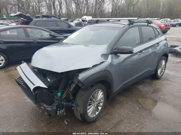 KM8K22AAXJU142786 2018 HYUNDAI KONA - Image 2
