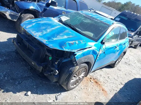 KM8K22AAXJU186643 2018 HYUNDAI KONA - Image 2