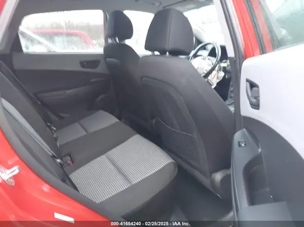 KM8K22AAXKU293340 2019 HYUNDAI KONA - Image 8