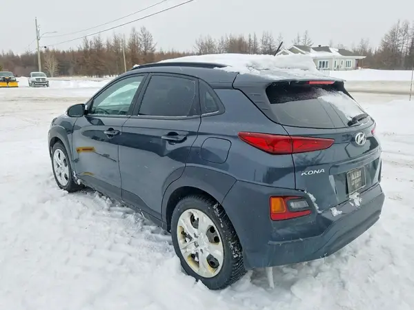 KM8K22AAXLU539370 2020 HYUNDAI KONA - Image 2