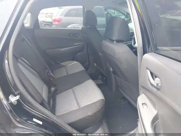 KM8K22AAXMU598940 2021 HYUNDAI KONA - Image 8