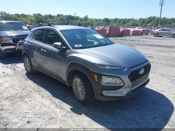 KM8K22AAXMU603697 2021 HYUNDAI KONA - Image 1