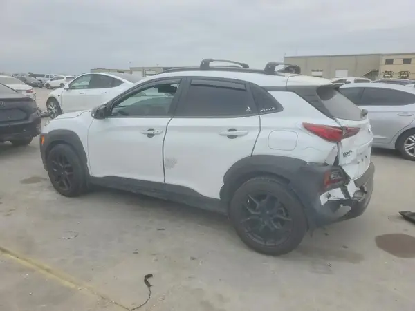 KM8K22AAXMU613775 2021 HYUNDAI KONA - Image 2