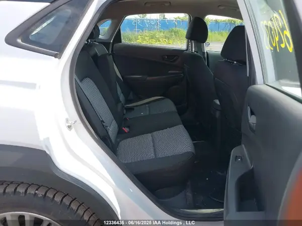 KM8K22AAXMU624033 2021 HYUNDAI KONA - Image 8