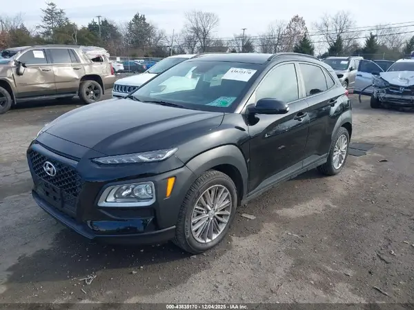 KM8K22AAXMU689867 2021 HYUNDAI KONA - Image 2