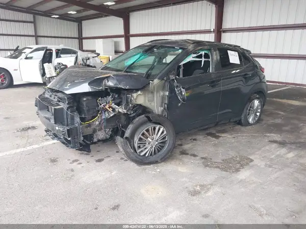 KM8K22AAXMU707252 2021 HYUNDAI KONA - Image 2