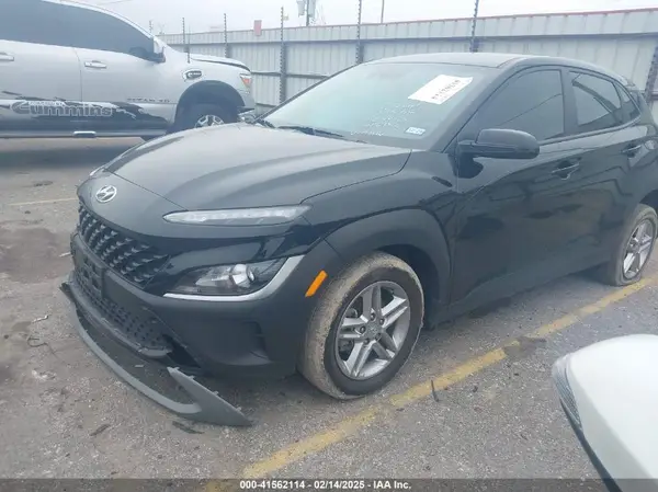KM8K22AB0NU841116 2022 HYUNDAI KONA - Image 2