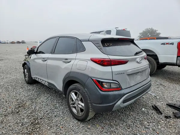 KM8K22AB1NU763042 2022 HYUNDAI KONA - Image 2