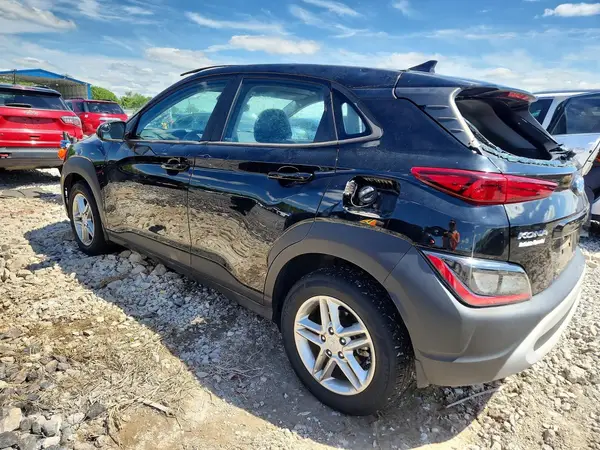 KM8K22AB1NU815253 2022 HYUNDAI KONA - Image 2