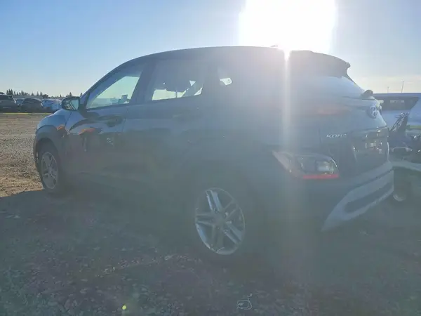 KM8K22AB1NU850794 2022 HYUNDAI KONA - Image 2