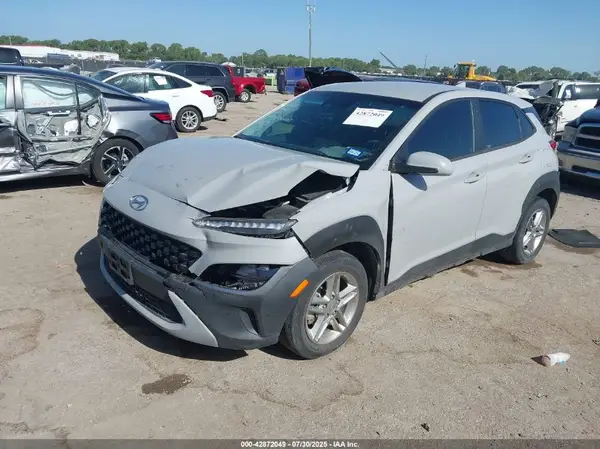 KM8K22AB1NU886985 2022 HYUNDAI KONA - Image 2