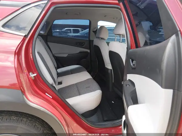 KM8K22AB1NU887814 2022 HYUNDAI KONA - Image 8
