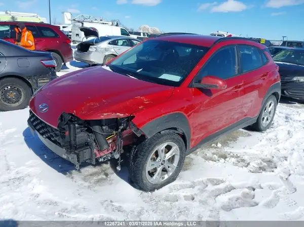 KM8K22AB1NU916857 2022 HYUNDAI KONA - Image 2