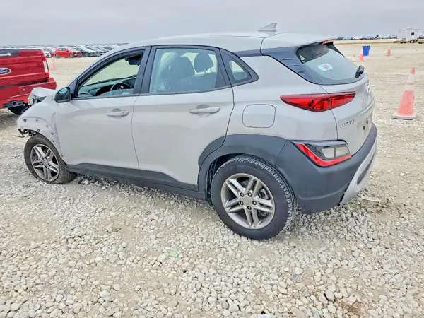 KM8K22AB2PU040559 2023 HYUNDAI KONA - Image 2