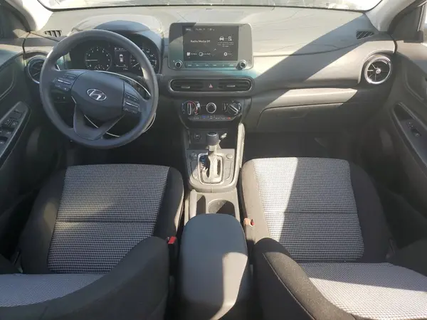 KM8K22AB3PU057015 2023 HYUNDAI KONA - Image 8