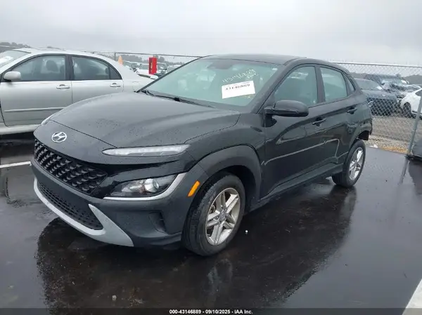 KM8K22AB4NU762399 2022 HYUNDAI KONA - Image 2