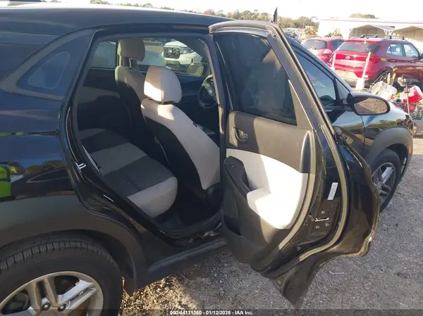 KM8K22AB4NU855410 2022 HYUNDAI KONA - Image 8