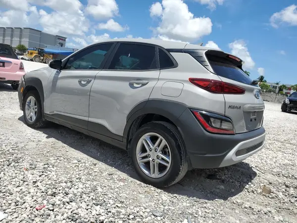 KM8K22AB4NU898760 2022 HYUNDAI KONA - Image 2
