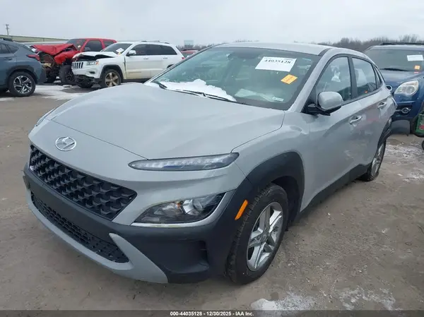 KM8K22AB4PU036870 2023 HYUNDAI KONA - Image 2
