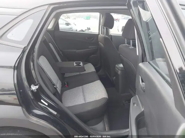 KM8K22AB5NU811528 2022 HYUNDAI KONA - Image 8
