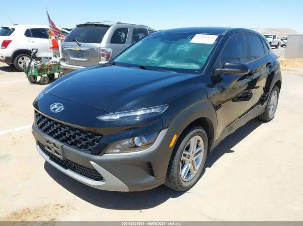 KM8K22AB5PU942588 2023 HYUNDAI KONA - Image 2