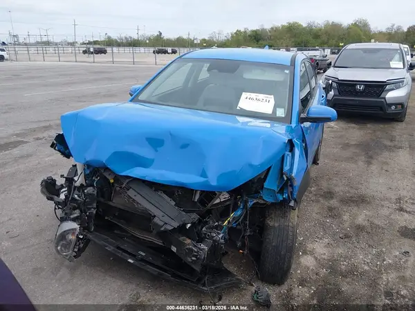 KM8K22AB6NU881393 2022 HYUNDAI KONA - Image 2