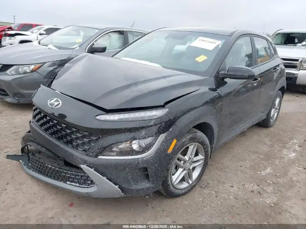 KM8K22AB6NU887954 2022 HYUNDAI KONA - Image 2