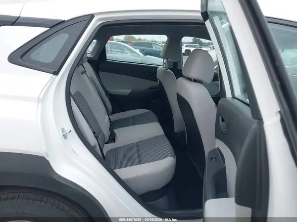 KM8K22AB6PU031072 2023 HYUNDAI KONA - Image 8