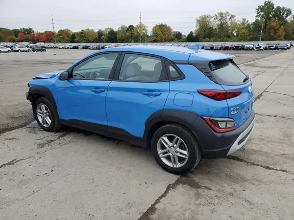 KM8K22AB7NU806945 2022 HYUNDAI KONA - Image 2