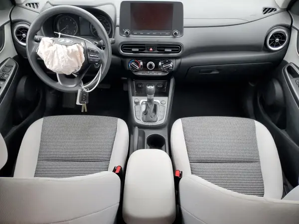 KM8K22AB7NU806945 2022 HYUNDAI KONA - Image 8