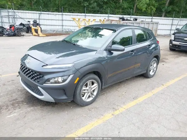 KM8K22AB7NU855045 2022 HYUNDAI KONA - Image 2