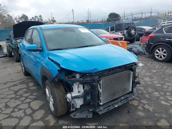 KM8K22AB7NU881435 2022 HYUNDAI KONA - Image 1