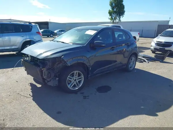 KM8K22AB7NU911744 2022 HYUNDAI KONA - Image 2