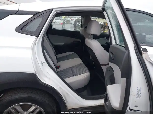 KM8K22AB7PU029220 2023 HYUNDAI KONA - Image 8