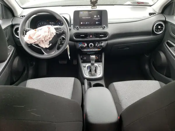 KM8K22AB7PU036409 2023 HYUNDAI KONA - Image 8