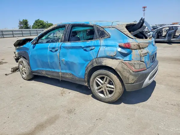 KM8K22AB8NU762325 2022 HYUNDAI KONA - Image 2