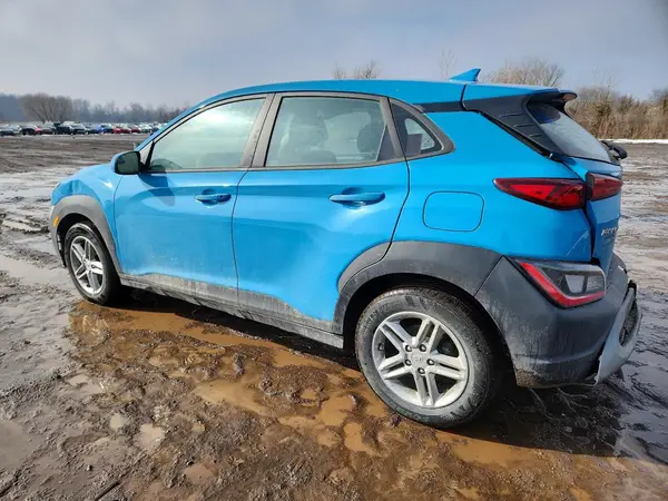 KM8K22AB8NU769260 2022 HYUNDAI KONA - Image 2