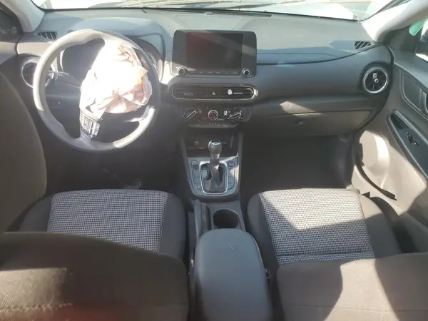 KM8K22AB8NU769419 2022 HYUNDAI KONA - Image 8